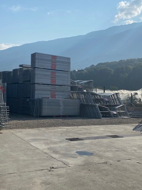 Photo du matériel de chantier louer par MGS SELLEr : Échafaudage multi-directionnel viper cobra